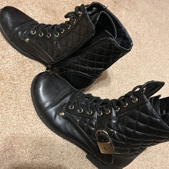 G by Guess Combat Boots - Picture 2 of 4